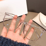 伊達メガネ ファッションメガネ  ウェリントン型 レディース 度なしメガネ 眼鏡 めがね 軽い シンプル おしゃれ ファッション雑貨