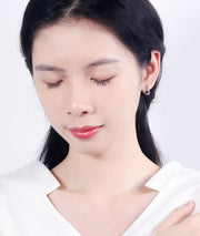 ピアス レディース アクセサリー ハート フープ 中折れ シルバーカラー ラインストーン 結婚式 誕生日 可愛い 上品 高級感 定番 お嬢様 おしゃれ きれいめ シンプル 通勤スタイル