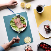 ランチョンマット シリコンマット ランチマット 単品 1枚 40×30cm キッチン テーブルセッティング 食事マット テーブルマット 食べこぼし スクエア 洗える ソリッドカラー キッズ 子供 ベビー 便利 シンプル