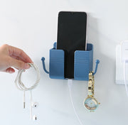 ウォールラック スマホ充電スタンド リモコンラック フック付き 小物入れ 壁掛け収納 ウォールケース スマホホルダー 壁面収納 整理整頓 ケーブル穴 小物入れ 眼鏡スタンド 粘着テープ式 穴あけ不要 収納用品 便利グッズ シンプル スタイリッシュ