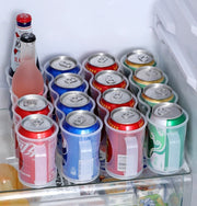 缶収納ラック 缶ストッカー 4本 収納ボックス 取っ手付き ビンホルダー 瓶ストッカー 冷蔵庫 庫内 パントリー キャビネット 棚収納 整理整頓 ラック 缶ビール 缶チューハイ 缶ジュース 瓶ビール 縦置き クリアカラー 便利グッズ シンプル