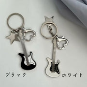 キーホルダー エレキギター チャーム ユニセックス レディース メンズ 男女兼用 ペアアイテム お揃い ハート 星 おしゃれ カジュアル 友達 プレゼント