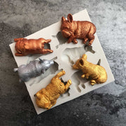 シリコンモールド シリコン型 犬 イヌ ネコ 猫 動物 ハンドメイド レジン 石鹸 キャンドル アロマストーン 樹脂 粘土 手芸 型 抜き型 アクセサリーパーツ