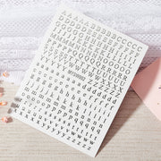 ネイルシール シール アルファベット イニシャル 英語 英字 大文字 小文字 おしゃれ シンプル 可愛い キラキラ シルバーカラー ゴールドカラー