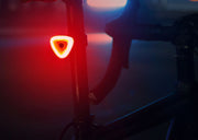 自転車ライト テールライト リアライト USB充電式 防水 三角形 自転車用ライト 明るい 取り付け簡単 装着簡単 事故防止 安全 夜間 自転車用品 自転車アクセサリー マウンテンバイク ロードバイク リチウム