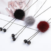 ネックレス ペンダント レディース アクセサリー ぽんぽん ふわふわ ボール ラウンド型 75センチ ロング 長め かわいい ダークカラー 冬 プレゼント ギフト 贈り物 誕生日 記念日