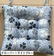 クッション 座布団 チェアパッド インテリア雑貨 スクエア 四角 プリント リーフ 葉っぱ柄 クローバー 花柄 フラワー モンステラ かわいい おしゃれ リビング ダイニング 椅子 ふわふわ