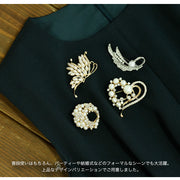 ピンブローチ レディース アクセサリー フェイクパール ビジュー ラインストーンキラキラ 華やか フォーマル 入学式 卒業式 クリスマス プレゼント ギフト 贈り物 記念日