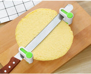 スライサー用補助具 2個セット ケーキスライサー スライス スポンジケーキ カット 便利アイテム キッチン 製菓 クッキング かわいい シンプル