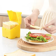 スライスチーズケース 保存容器 ホルダー ケース ストッカー プラスチック製 四角 キッチン 台所用品 スライスチーズ入れ スライスチーズポット チーズケース チーズ 収納 小物入れ プレゼント インテリア雑貨 収納ケース マルチ収納ケース 冷蔵庫収納 便利 かわいい ユニーク 面白い