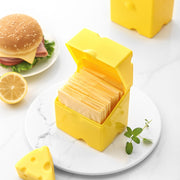 スライスチーズケース 保存容器 ホルダー ケース ストッカー プラスチック製 四角 キッチン 台所用品 スライスチーズ入れ スライスチーズポット チーズケース チーズ 収納 小物入れ プレゼント インテリア雑貨 収納ケース マルチ収納ケース 冷蔵庫収納 便利 かわいい ユニーク 面白い