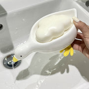 ソープディッシュ 石鹸ケース 石けん置き アヒル型 ソープトレー 石けんホルダー 水切り 石鹸トレイ トレー 置き型 斜め バス用品 浴室 お風呂 洗面所 洗面台 スポンジ置き キッチン かわいい おしゃれ シンプル 便利グッズ 白
