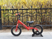 キッズバイク用スタンド 子供用 自転車スタンド キックバイクスタンド 片輪 保管 収納 ディスプレイ 展示 ストライダー用 バランスバイク用 子ども用