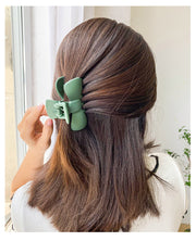 ヘアクリップ バンスクリップ 髪留め ジュエリー レディース 女性用 アクセサリー ヘアアクセサリー リボン しっかり シンプル