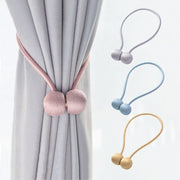 カーテンタッセル カーテン留め マグネット式 カーテン用品 インテリア 収納 カーテンホルダー ポンポン ロープ風 磁石 北欧風 おしゃれ かわいい シンプル 模様替え 取り付け簡単 便利 雑貨 グレー ブルー オフホワイト