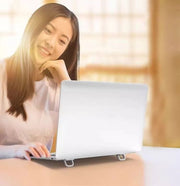 ノートPCスタンド 同色2個セット 折りたたみ PCアクセサリー パソコン用品 ラップトップ キーボード ノートパソコンスタンド 粘着テープ 貼付けタイプ 放熱 排熱 傾斜 タブレット スマホスタンド 台座 便利 コンパクト スタイリッシュ
