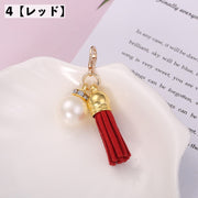 チャーム タッセル フェクパール パール調 パーツ アクセサリー ハンドメイド 手作り 手芸用品 クラフト用品 可愛い 華やか お洒落 カラバリ豊富