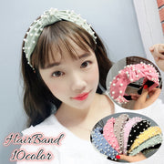 カチューシャ ヘッドバンド 幅広 太め ワイド フェイクパール ねじり レディース ヘアアクセサリー 髪飾り ヘアアレンジ かわいい 可愛い ガーリー おしゃれ シンプル 無地 単色 ソリッドカラー 女性用 婦人用 ファッション小物 雑貨