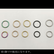 ボディピアス リングピアス 16G 18G レディース メンズ 1個 片耳 シンプル アクセサリー 軟骨 ワンタッチ 耳たぶ ヘリックス トラガス へそ セカンドピアス セグメントクリッカー 1.2mm 1.0mm 簡単装着 着脱簡単 つけっぱなし 舌 口 リップ コンク ゴールドカラー ブラック シルバーカラー おしゃれ 女性 男性 プレゼント ギフト 贈り物 誕生日 記念日