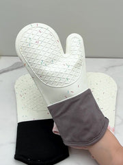 鍋つかみ 単品 片手用 オーブンミトン キッチングローブ チェック柄 格子柄 シリコン 耐熱ミトン 手袋 左右兼用 台所 電子レンジ 鍋料理 アウトドア 日用品雑貨