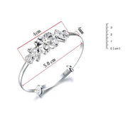 ブレスレット バングル アクセサリー レディース ファッション小物 シルバー 花 フラワー 調節可能 大人 上品 おしゃれ お出掛け 記念日 誕生日 プレゼント ギフト 贈り物