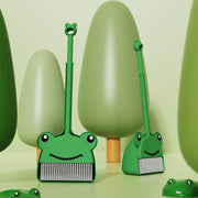 ほうき ちりとり 2点セット はたき 日用品 日用品雑貨 掃除用品 掃除道具 カエル かえる 子ども 子供 立てて収納 自立 分解 玄関 ベランダ フローリング ソファー サッシ 窓 車 スタイリッシュ コンパクト かわいい ユニーク