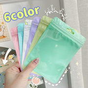 チャック付きポリ袋 同色25枚セット 吊り穴付き 小分け袋 ラッピング用品 小物入れ アクセサリー収納 トレカ収納 かわいい おしゃれ シンプル ギフト用品 包装袋