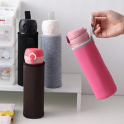 ボトルカバー 水筒カバー ペットボトルカバー ストラップ 水筒ケース 550ml 420ml 360ml マイボトル 水筒ポーチ 手持ち 保温 保冷 無地 単色 持ち運び 便利 日用品 雑貨 シンプル おしゃれ カジュアル アウトドア スポーツ 運動 山登り キャンプ お出かけ 通勤 通学 お弁当グッズ カラバリ豊富