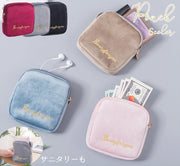 化粧ポーチ メイクポーチ サニタリーポーチ 小物入れ マルチポーチ 小さめ ベロア 刺繍 四角形 レディース 可愛い おしゃれ 化粧品 コスメ 生理用品 イヤホン コンパクト 女性