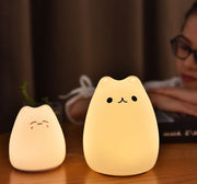 ナイトライト テーブルライト LED 電池式 ベットサイドランプ 寝室 キャット 猫 ねこ型 可愛い 癒やし 授乳 間接照明