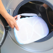 ブラジャー用洗濯ネット ランドリーネット 洗濯用品 洗濯機用 メッシュ ファスナー 持ち手付き ホワイト ブルー ピンク シンプル そのまま干せる 型崩れ防止 絡み防止 まとめ洗い 使いやすい
