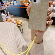 ネックストラップ スマホストラップ スマホアクセサリー 無地 首掛け 肩掛け ロープ 紐 挟むだけ 落下防止 紛失防止 簡単装着 スマートフォン 携帯電話 カラバリ豊富 可愛い シンプル 便利 ファッション小物 雑貨 黒 白 ブルー グリーン レッド オレンジ グレー イエロー