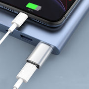 変換アダプター 単品 Type-C USB3.0 Type-A コンパクト 充電 データ転送 小型 軽量 持ち運び簡単 スマートフォン スマホ PC Macbook ノートパソコン 携帯 タブレット タイプA タイプC 黒 グレー 銀色 シルバーカラー
