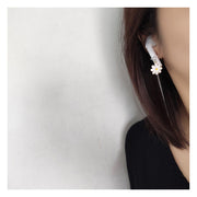 イヤホンストラップ イヤホンチェーン ワイヤレスイヤホン用 ネックストラップ AirPods エアーポッズ イヤホンホルダー 落下防止 紛失防止 花 フラワー 宇宙飛行士 首掛け 可愛い おしゃれ 通勤 通学 イヤホンアクセサリー