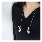 イヤホンストラップ イヤホンチェーン ワイヤレスイヤホン用 ネックストラップ AirPods エアーポッズ イヤホンホルダー 落下防止 紛失防止 花 フラワー 宇宙飛行士 首掛け 可愛い おしゃれ 通勤 通学 イヤホンアクセサリー
