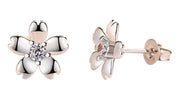 ピアス フラワーピアス 桜 花 スタッドピアス 小ぶり 小さめ アクセサリー ジュエリー シルバーカラー ホワイト ピンク 上品 清楚 プレゼント ギフト