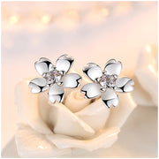 ピアス フラワーピアス 桜 花 スタッドピアス 小ぶり 小さめ アクセサリー ジュエリー シルバーカラー ホワイト ピンク 上品 清楚 プレゼント ギフト