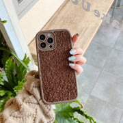 iPhoneケース iPhoneカバー スマホケース スマホカバー 秋 冬 もこもこ ふわふわ ボア 背面保護 傷予防 傷防止 可愛い シンプル iPhone用 スマートフォン アイフォン 携帯ケース 保護カバー おしゃれ