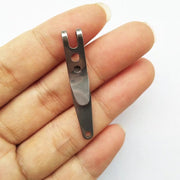 ベルトクリップ マネークリップ ベルトバックル キーホルダー アウトドア マルチツール ステンレス 小型 コンパクト シンプル 持ち運び 便利 引っ掛け 鍵 フック