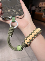 スマホストラップ プレート付き ハンドストラップ リストストラップ ストラップ 女性 男性 男女兼用 ユニセックス 編み込み サイズ調節可能 ミサンガ風 手首掛け 携帯ストラップ スマホアクセサリー 挟むだけ USBストラップ 落下防止 紛失防止 カラバリ豊富 デザイン豊富 お洒落 かわいい カラフル