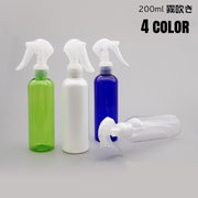 霧吹き スプレーボトル 詰め替え容器 200ml スプレイヤー 水やり ガーデニング用品 園芸用品 半透明 多用途 美容師 トリマー メイク ロック付き ミストスプレー シンプル ベーシック 日用品雑貨 かわいい コンパクト 定番 便利グッズ クリア 青 緑 白