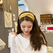 カチューシャ レディース ヘアアクセサリー ヘッドバンド クロス まとめ髪 ヘアアレンジ カラバリ豊富 おしゃれ かわいい 普段使い プレゼント ギフト グレー オレンジ グレー イエロー ピンク ホワイト ブルー ブラック ワイン
