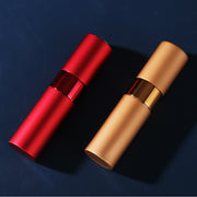 アトマイザー 香水 詰め替え容器 メイク用品 スプレー 8ミリリットル 8ml 回転式 旅行 携帯 便利 簡単 おしゃれ シンプル かわいい 可愛い 黒 ピンク 赤