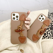 iPhoneケース iPhoneカバー スマホケース スマホカバー ベルト付き 落下防止 無地 マットカラー トグルボタン おしゃれ かわいい ホワイト ブラウン 白 茶色