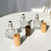 アトマイザー 10ml 香水 詰め替え 容器 ボトル キャップ スプレー かわいい おしゃれ コンパクト ミニ 持ち運び 携帯 便利