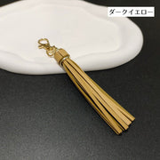 バッグチャーム キーリング キーホルダー 女性 男性 男女兼用 レディース メンズ ユニセックス ファッション雑貨 フリンジ タッセル 紛失防止 落下防止 チャーム フェイクレザー シンプル かわいい キュート お洒落 鍵 バッグ 鞄 スマホ
