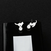 ピアス スタッドピアス レディース アクセサリー おしゃれ 可愛い ネコ パール調 ギフト プレゼント