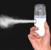 ハンディ ミスト スチーマー 30ml 充電式 保湿 噴霧スプレー 加湿器 携帯用 ポータブル コンパクト 持ち歩き便利 乾燥対策