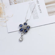 ロングネックレス ネックレス アクセサリー レディース フラワーモチーフ お花 花 フラワー ラインストーン ビジュー チェーン 雫型 シルバーカラー ブルー 可愛い かわいい お洒落 オシャレ おしゃれ きれいめ 上品 綺麗 きれい 大人可愛い 大人 女性 婦人 プレゼント ギフト 贈り物 誕生日 ファッション小物 小物 雑貨