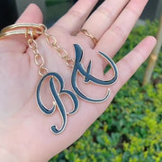 キーホルダー バッグチャーム アルファベット イニシャル キーチャーム キーリング キーチェーン 英字 文字 レター おしゃれ 可愛い かわいい ギフト プレゼント 贈り物 女性用 レディース 婦人 大人女子